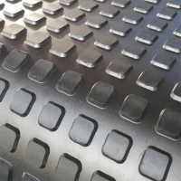 Противоскользящие резиновые покрытия