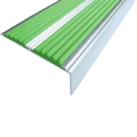 Противоскользящий анодированный угол-порог с двумя вставками 70х5,5х22,5 мм 3,0 м зеленый