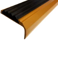 Противоскользящий алюминиевый окрашенный накладной угол-порог 42х7х16 мм 1 м золото