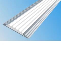 Противоскользящая алюминиевая полоса Стандарт 1 м 40х5,6 мм белый