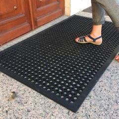 Грязезащитный резиновый коврик СКИТ с кантом 1200х800х12 мм