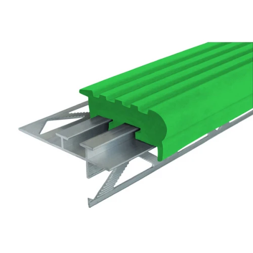 Закладной противоскользящий профиль Уверенный Шаг (УШ-50) 2,4 м зеленый