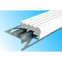 Закладной противоскользящий профиль Уверенный Шаг (УШ-50) 1,2 м белый