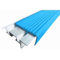 Закладной противоскользящий алюминиевый профиль SafeStep 1,2 м 43 мм/24 мм голубой