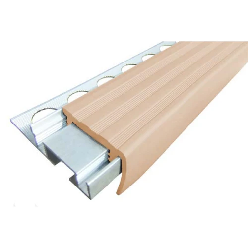 Закладной противоскользящий алюминиевый профиль ALPB 2,7 м 32 мм/20 мм бежевый