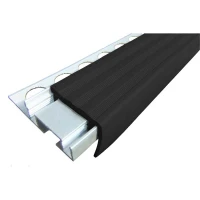 Закладной противоскользящий алюминиевый профиль ALPB 2,4 м 32 мм/20 мм черный