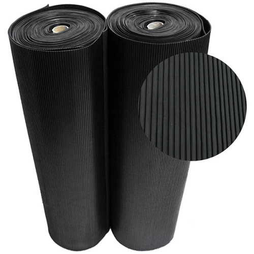 Рулонное резиновое покрытие 3-3,5 мм, 1,5х5 м, Полосы, чёрный