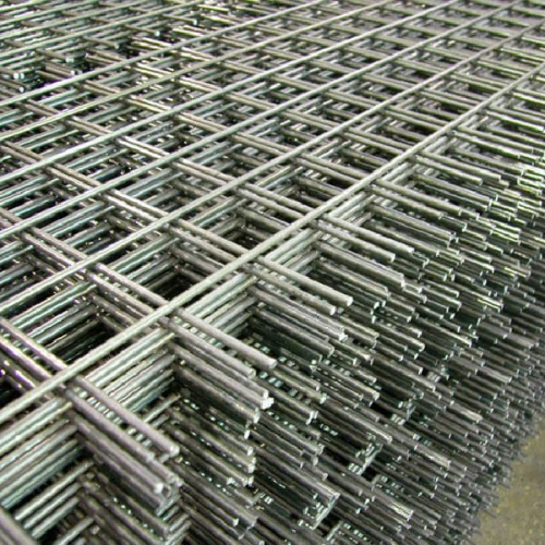 Сетка сварная из проволоки ВР-1 в картах 50x50x4мм, 0,5x2м