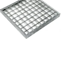 Стальная грязезащитная решетка из прессованного настила 33х33/30х2 Zn, 600х1000 мм