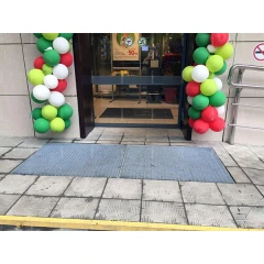 Стальная грязезащитная решетка из прессованного настила33х11/30х2 Zn, 1200х1000 мм