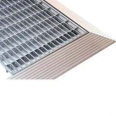 Стальная грязезащитная решетка из прессованного настила 33х11/30х2 Zn, 800х1000 мм