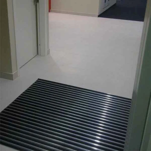 Придверная грязезащитная решетка Респект резина