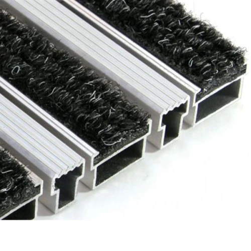 Придверная грязезащитная решетка Алса МАХ текстиль+скребок