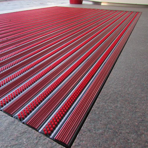 Придверная грязезащитная решетка Сити щетка+резина