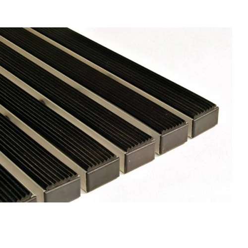 Придверная грязезащитная решетка Сити резина