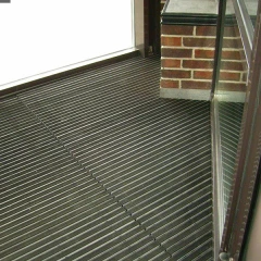 Придверная грязезащитная решетка Сити резина