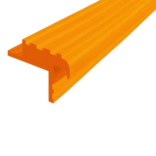 Закладной противоскользящий профиль 