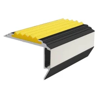 Противоскользящий алюмин.анодирован.угол-порог GlowStep 45х26х6 мм 2 м желтый, профиль черный