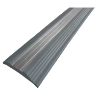 Противоскользящая алюминиевая полоса NoSlipper 2,7 м серый