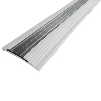 Противоскользящая алюминиевая полоса NoSlipper 2,7 м белый