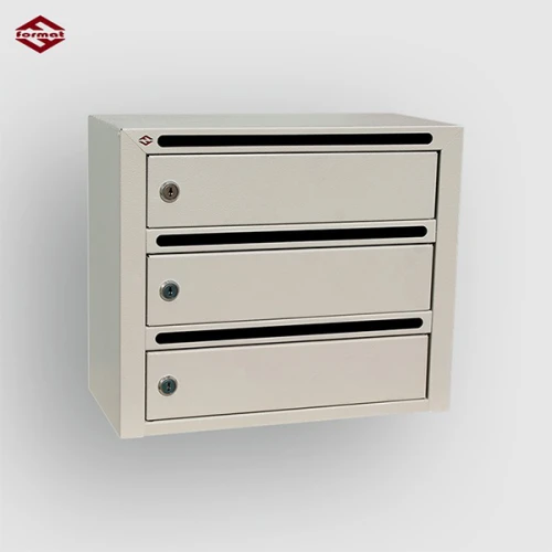 Почтовый ящик в подъезд Гарант 3-х секционный