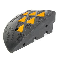 Съезд с бордюра СР-150-2 концевая часть, резина