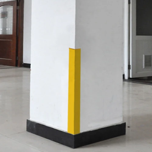 Угол-отбойник 50х50мм без клея, 2м, зеленый