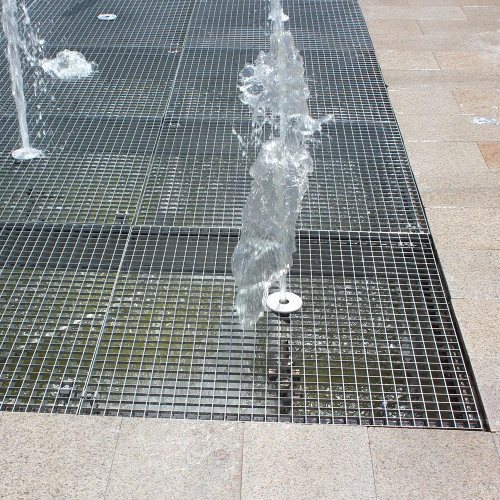 Прессованный решетчатый настил Р 33х11/20х2 Х\К Сталь ОЦ 390/590 мм  (Т-обр.)