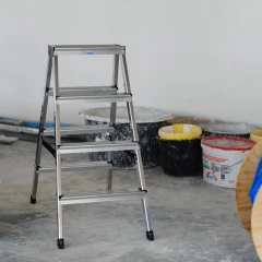 Стремянка Dopplo алюминиевая двухсторонняя 4 ступени