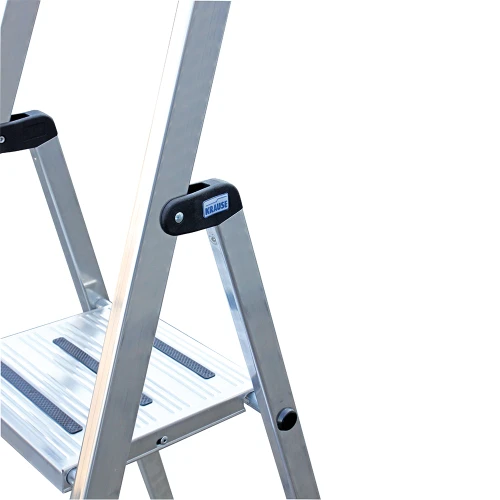 Стремянка Sepuro алюминиевая 4 ступени, с широкими ступенями