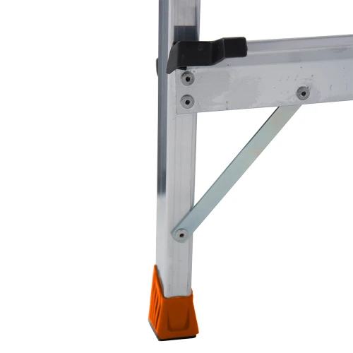 Стремянка Sepuro алюминиевая 5 ступеней, с широкими ступенями