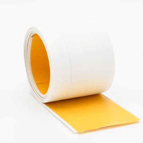 Гибкий плинтус без клея 65 мм белый, 3м