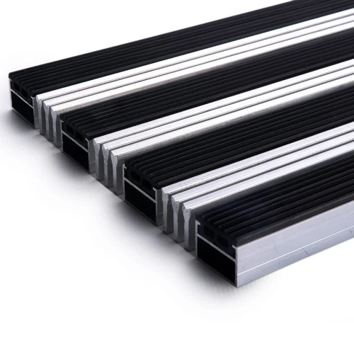 Грязезащитная алюминиевая решетка супер резина-скребок(широкий), 23мм