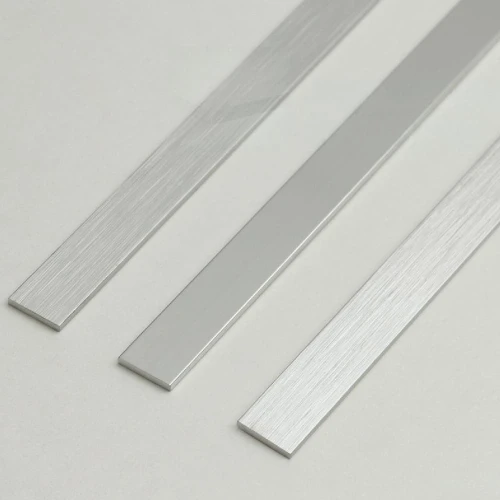 Алюминиевая полоса 15х1,5мм, 2,7м, браш серебро/мат