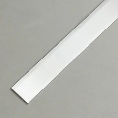 Алюминиевая полоса 10х1,5мм, 2,7м, серебро/глянец