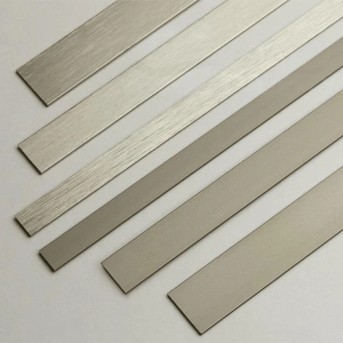 Алюминиевая полоса 10х1,5мм, 2,7м, браш серебро/мат