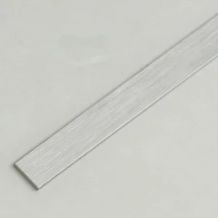 Алюминиевая полоса 10х1,5мм, 2,7м, браш серебро/мат