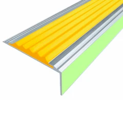 Противоскользящий алюминиевый угол-порог АУ38 ФЭС 38х5,5х22мм (резин.вст.), 1,35м, желтый