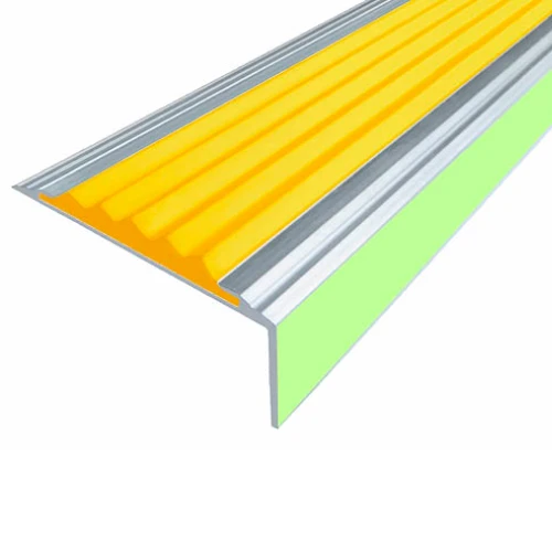 Противоскользящий алюминиевый угол-порог АУ38 ФЭС 38х5,5х22мм (резин.вст.), 2,7м, желтый