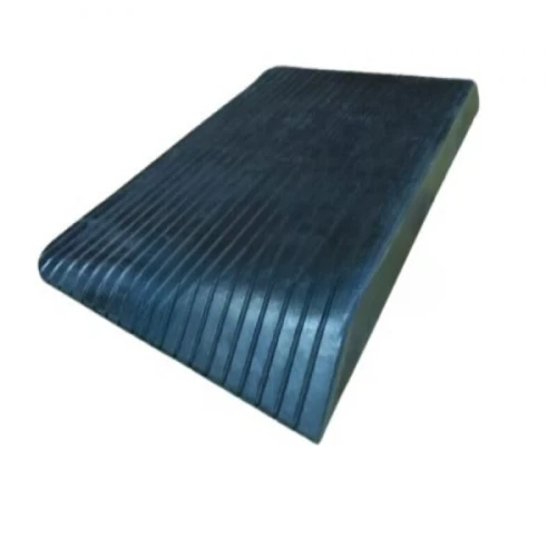 Пандус резиновый РУБИКОН 90х900х535 мм