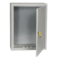 Щит навесной IEK ЩМП-3-0 с монтажной панелью с дверцей и замком IP31