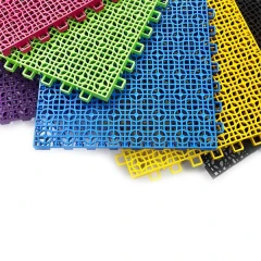 Модульное дренажное ПВХ-покрытие Клевер-Спорт 335x335x20 мм