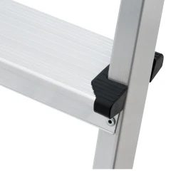 Стремянка алюминиевая Новая Высота NV 1110, 1х6 ступень 80 мм