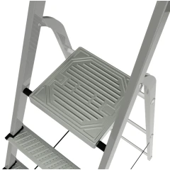 Стремянка стальная Новая Высота NV 1150, 1х4 ступень 70 мм