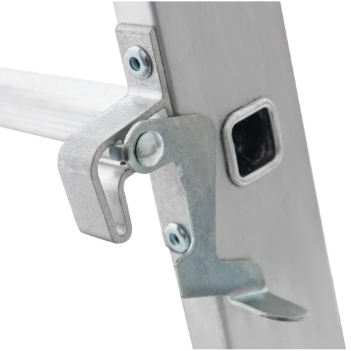 Лестница алюминиевая трёхсекционная Новая Высота NV 1230, 3х7