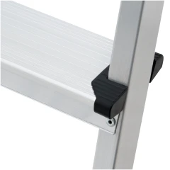 Стремянка алюминиевая Новая Высота NV 1110, 1х4 ступень 80 мм