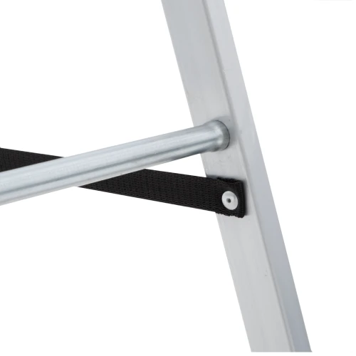 Стремянка алюминиевая Новая Высота NV 1110, 1х8 ступень 80 мм