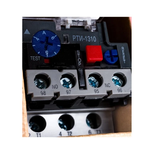 Реле электротепловое 4-6А IEK