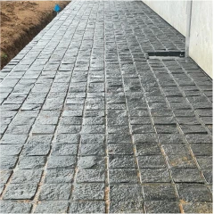 Брусчатка пилено-колотая (пиленые 2-4 боковые грани, верх колотый) 80х80х80 мм Габбро