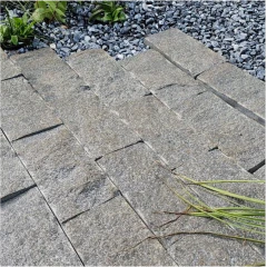 Брусчатка пилено-колотая (пиленые 5 граней, верх колотый) 100х200х50 мм Габбро